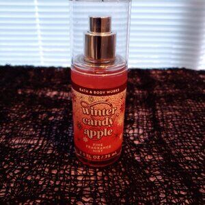 Bath and Bodyworks Winter Candy Apple Spray